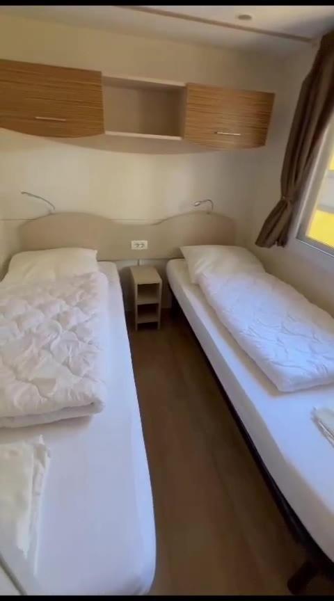 Mipro Mobilhome 6 Holiday home Lido di Spina