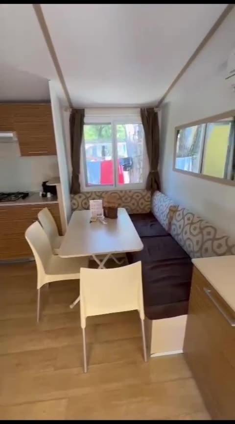 Mipro Mobilhome 6 Holiday home *